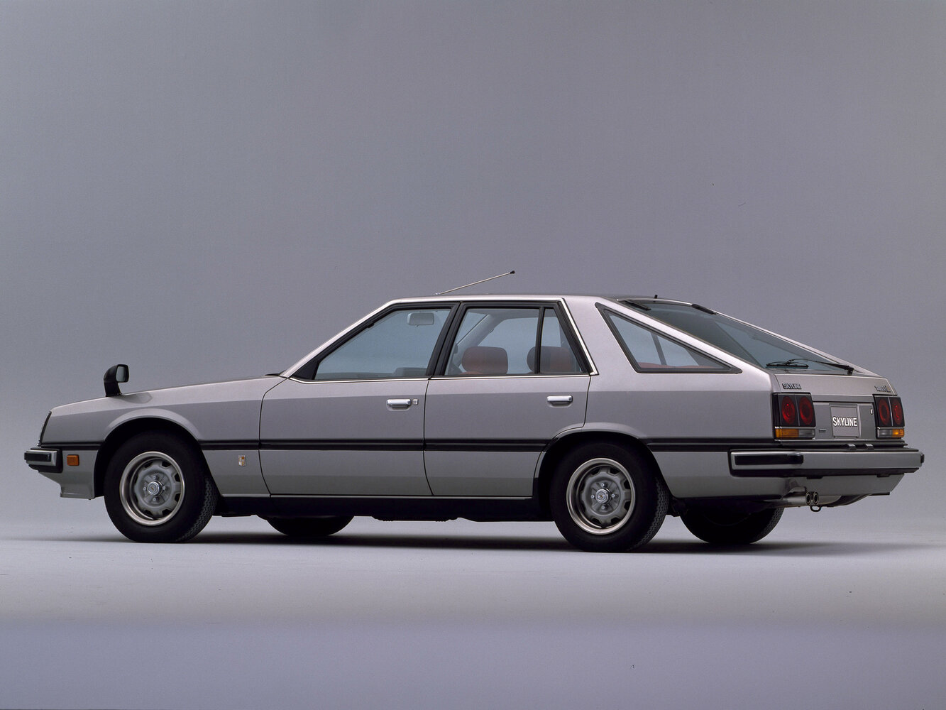 Nissan Skyline, VI (R30), 1981–1985, Liftback: Rear three-quarter view