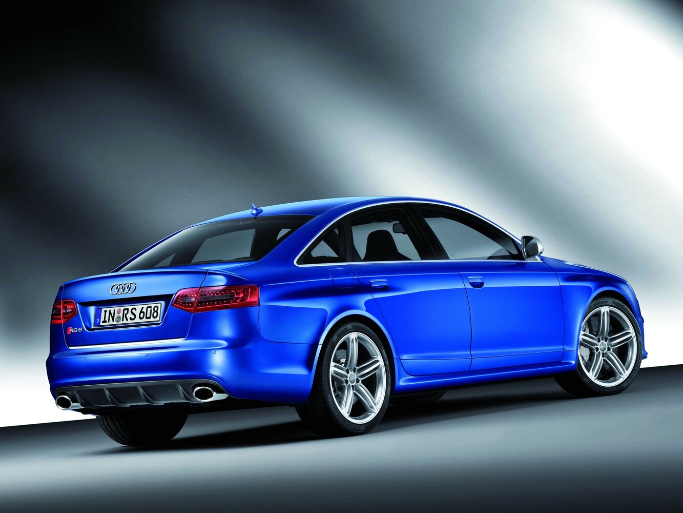 Audi RS 6, II (C6), 2007–2012, Sedan: Rear three-quarter view