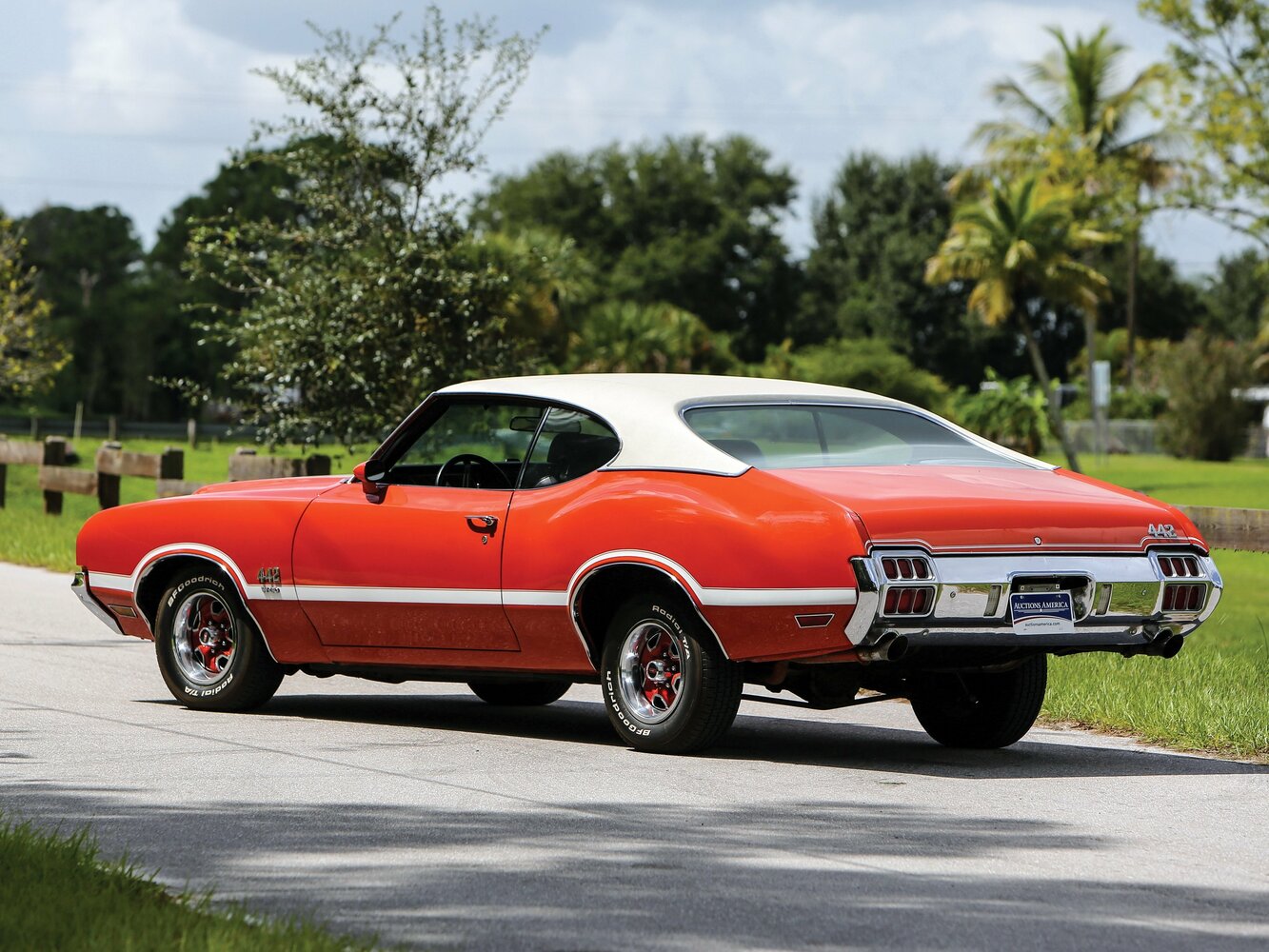 Oldsmobile Cutlass, III, 1968–1972, Купе: Вид сзади в три четверти