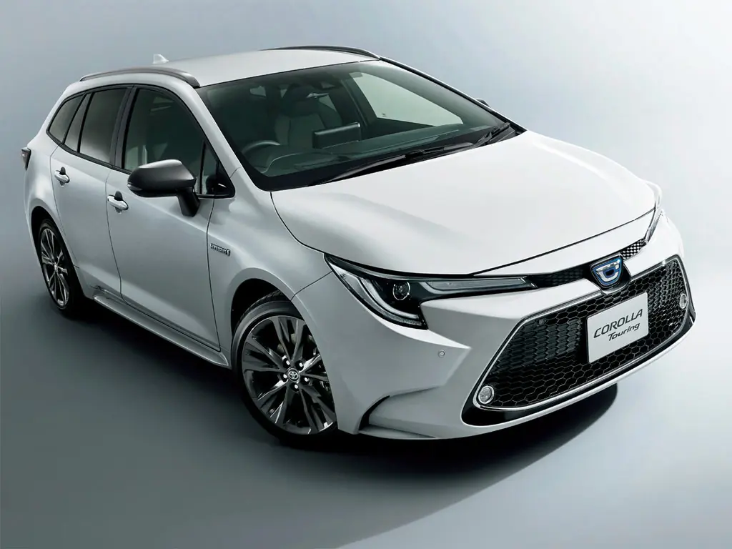 Toyota Corolla, 12 поколение, E210, Универсал, Япония, 09.2019 - 09.2022: фото поколения 1
