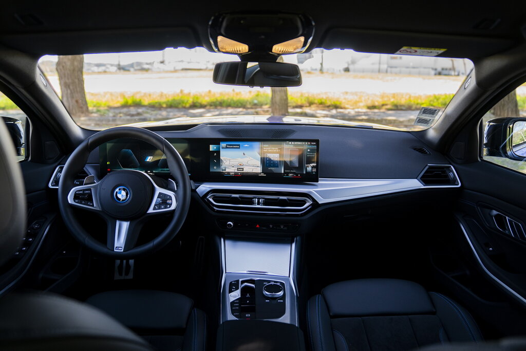 BMW 3-series, 7 поколение, G20, рестайлинг, Седан, Южная Корея, 05.2022 - н.в.: фото поколения 11
