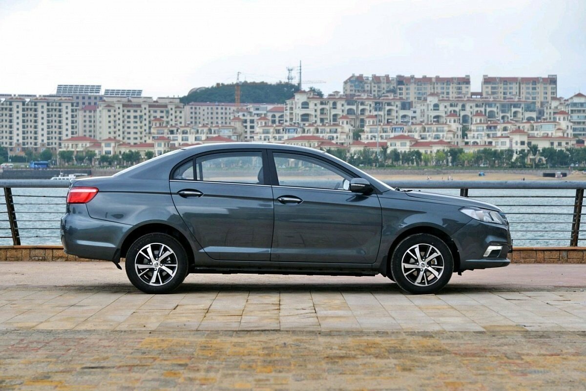 Lifan 650 EV, , 2018–2020, Sedan: Side view