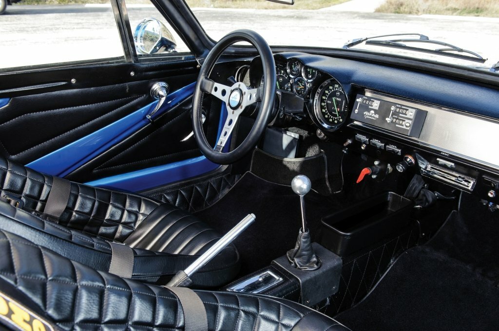 Alpine A110, I, 1961–1977, Coupe: Front cabin