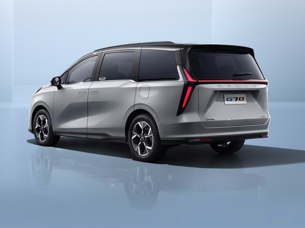 Maxus G70, , 2023–2026, Минивэн: Вид сзади в три четверти