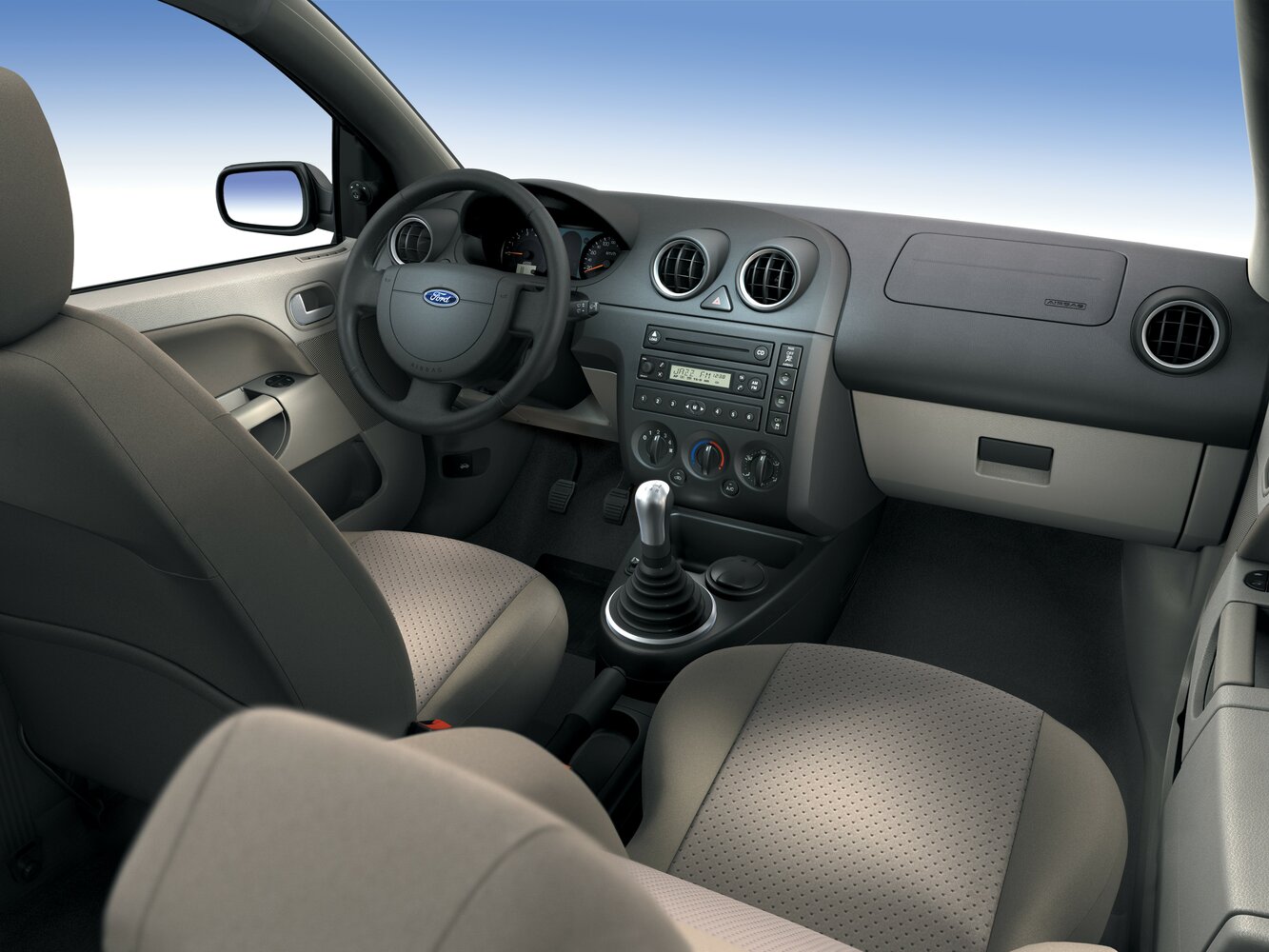 Ford Fiesta, Mk5, 2002–2008, Hatchback 5 door: Front cabin