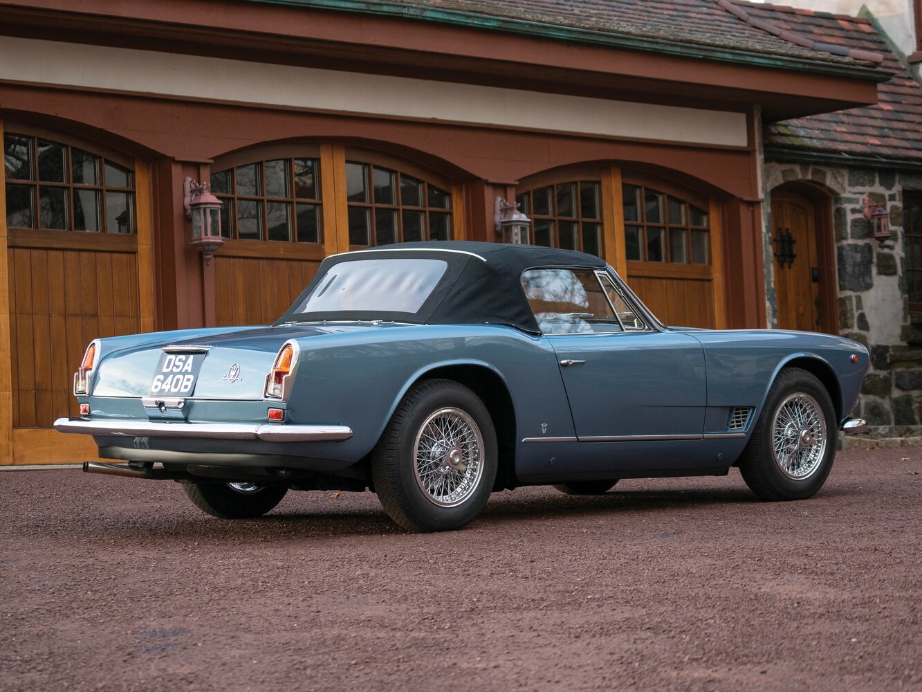 Maserati 3500 GT, , 1957–1964, Кабриолет Spyder: Вид сзади в три четверти