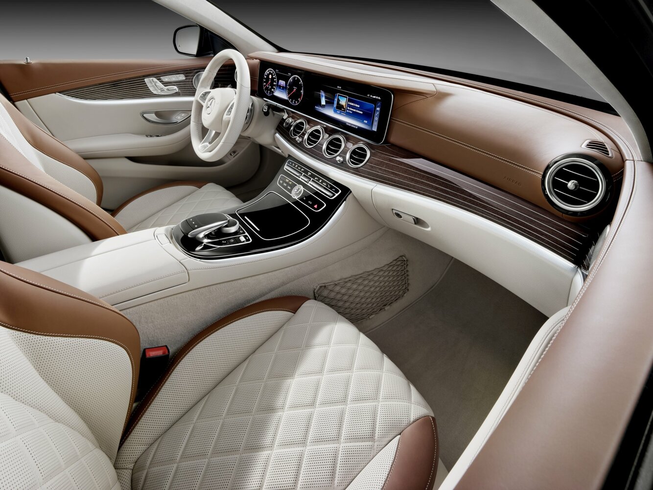 Mercedes-Benz E-Класс, V (W213, S213, C238), 2016–2021, Универсал 5 дв.: Передняя часть салона