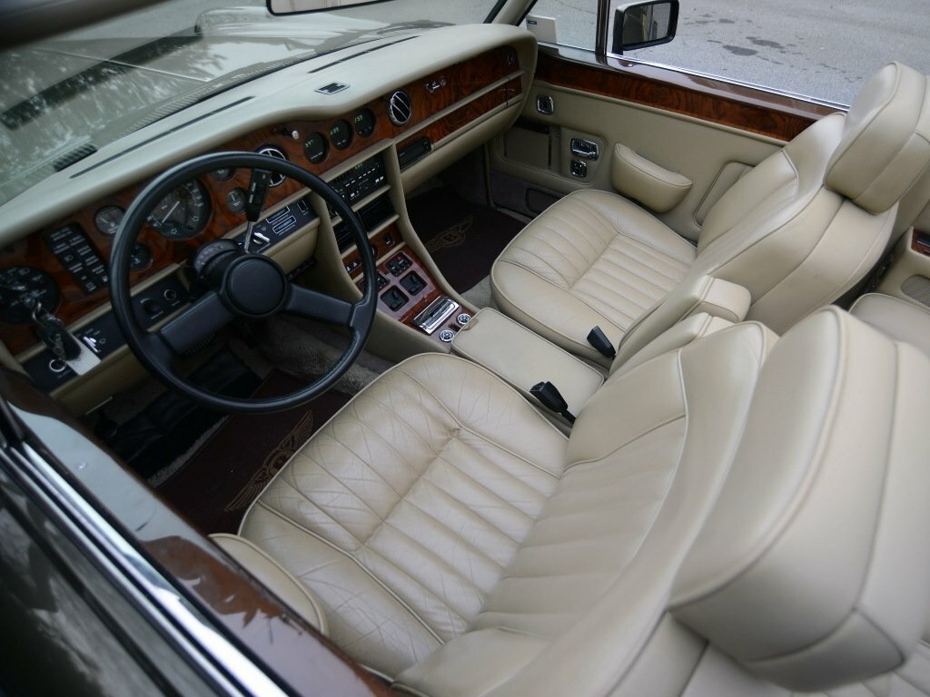 Bentley Continental, I, 1984–2003, Кабриолет: Передняя часть салона
