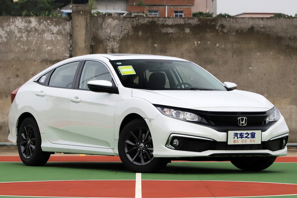 Honda Civic, 10 поколение, рестайлинг, Седан, Китай, 08.2018 - 08.2021: фото поколения 3