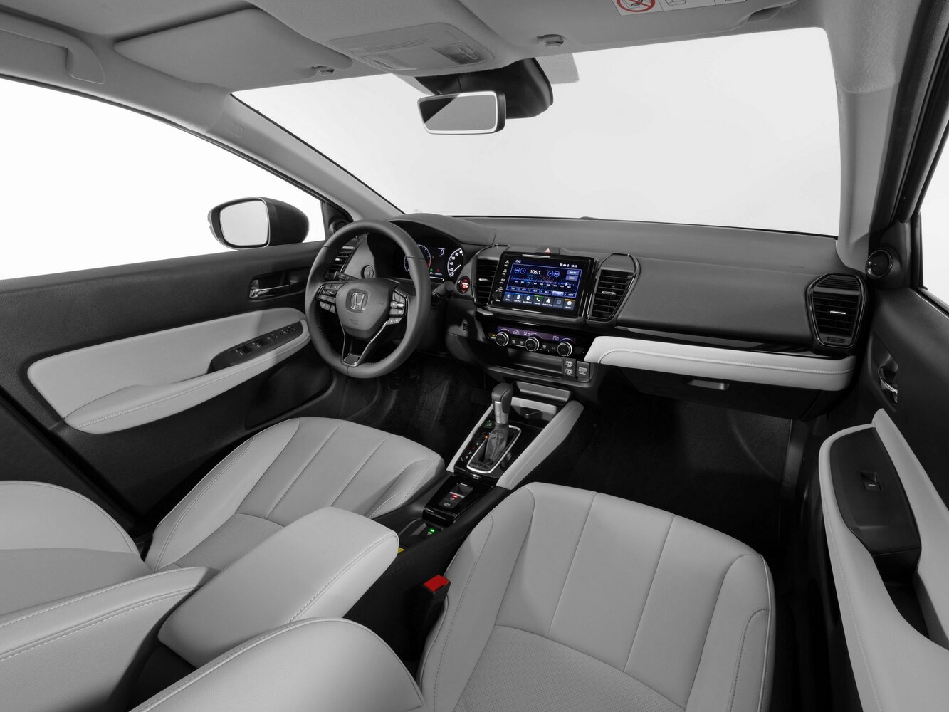 Honda City, Vll facelift, 2024–2026, Sedan: Front cabin