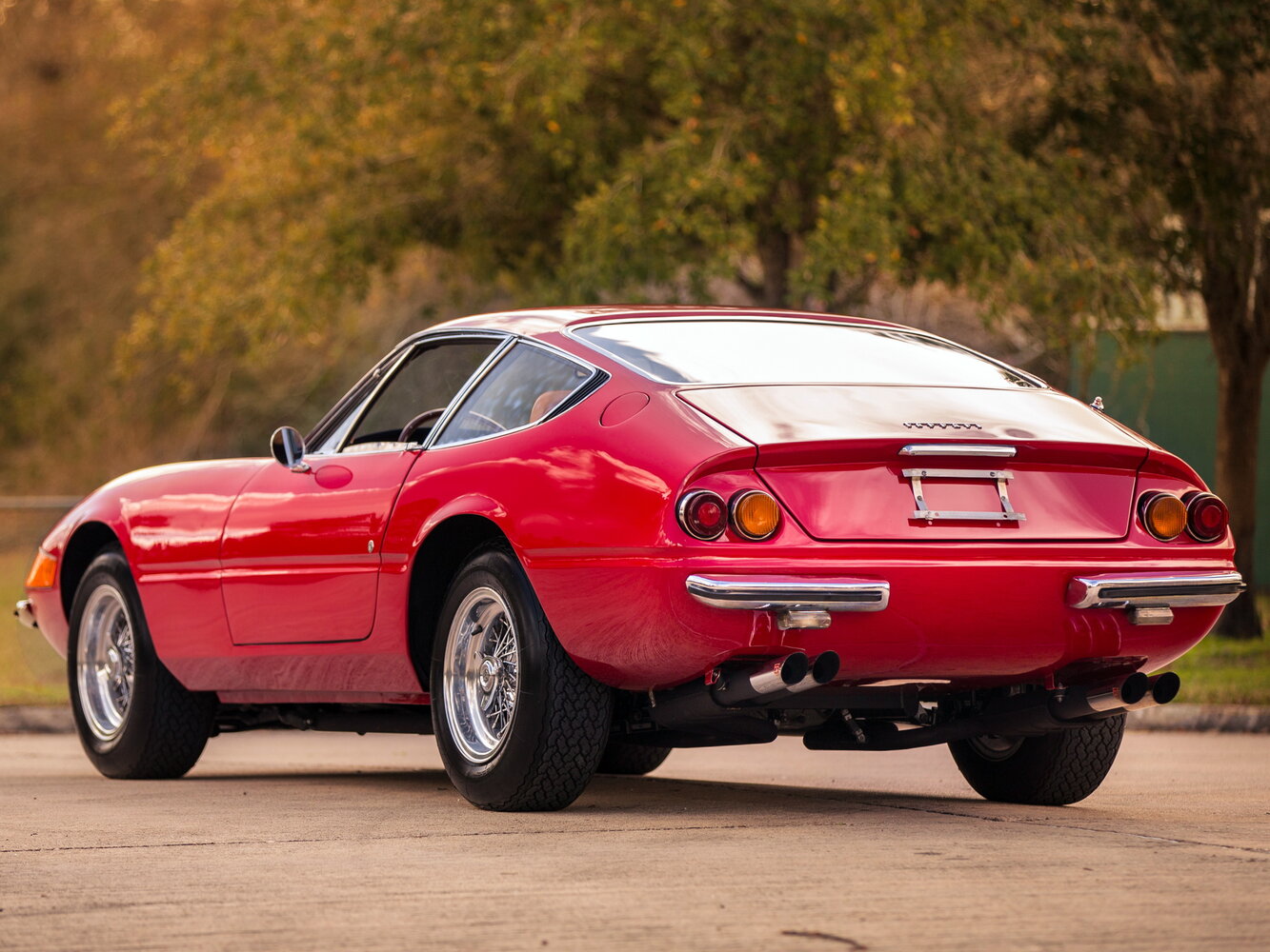 Ferrari 365 GTB/4 Daytona, II, 1971–1974, Купе: Вид сзади в три четверти