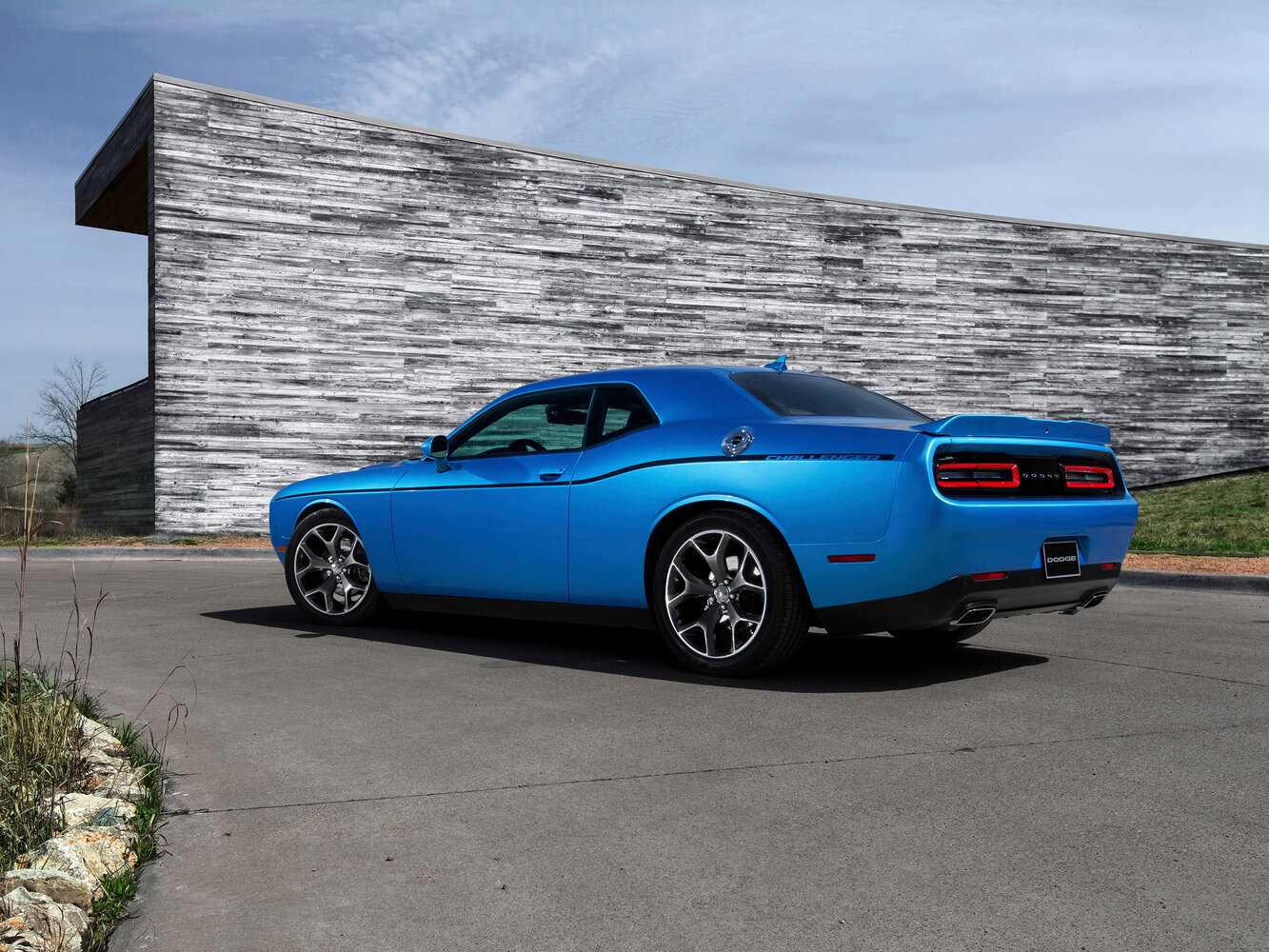Dodge Challenger, III Рестайлинг 2, 2014–2023, Купе: Вид сзади в три четверти