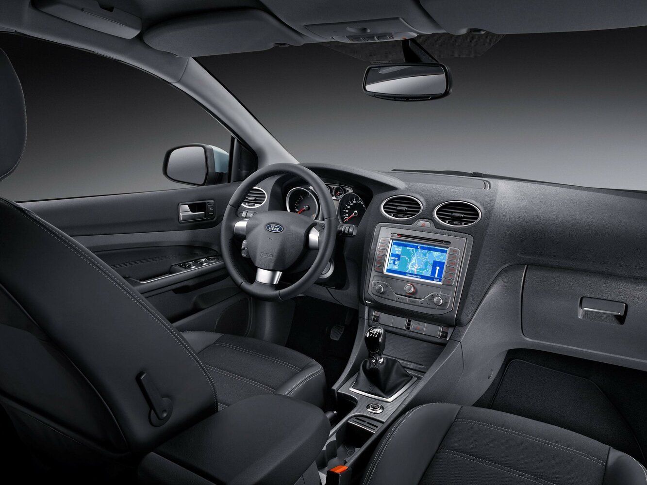 Ford Focus, II Рестайлинг, 2007–2011, Хэтчбек 3 дв.: Передняя часть салона