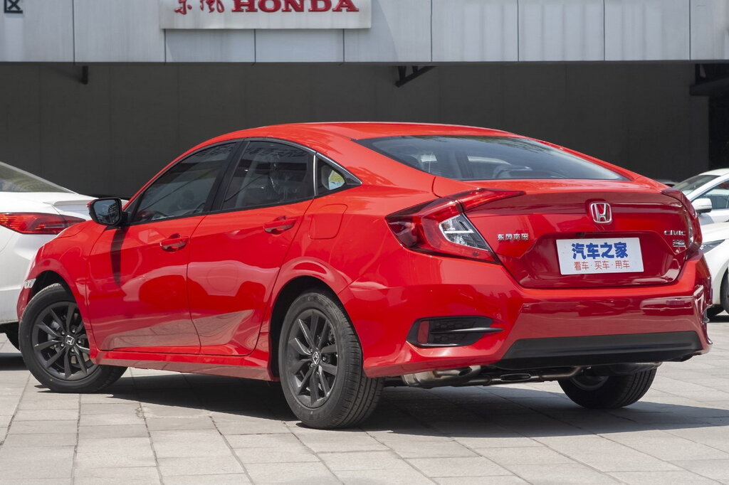 Honda Civic, 10 поколение, рестайлинг, Седан, Китай, 08.2018 - 08.2021: фото поколения 6