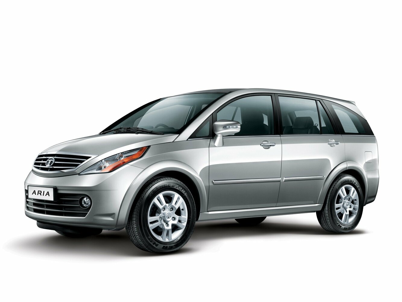 Tata Aria, , 2010–2017, Внедорожник 5 дв.: Вид сбоку