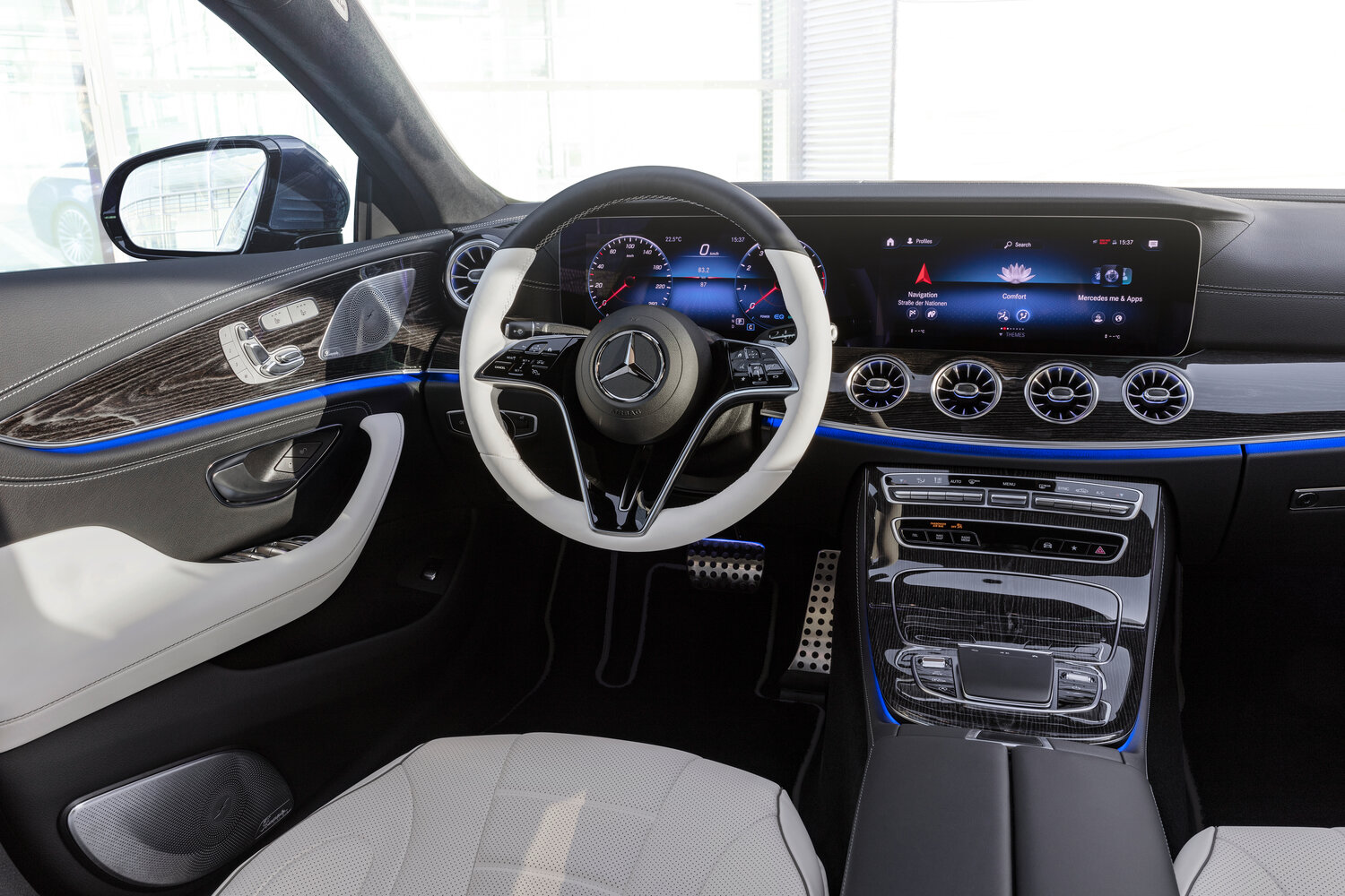 Mercedes-Benz CLS, III (C257) Рестайлинг, 2021–2023, Седан: Передняя часть салона