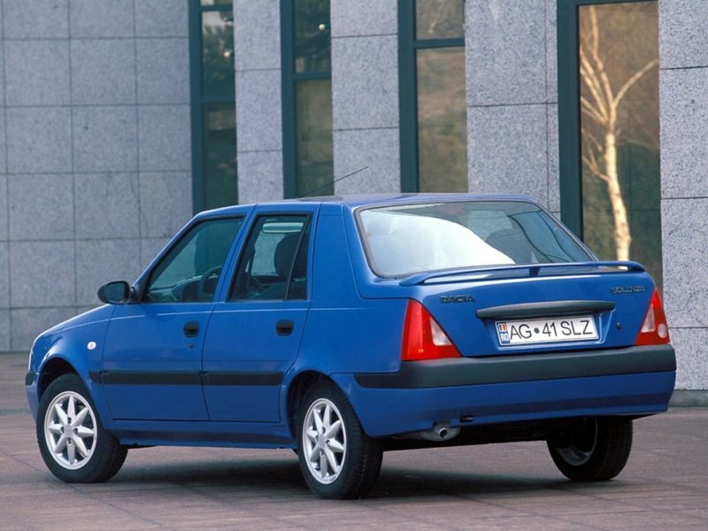 Dacia Solenza, , 2003–2005, Liftback: Rear three-quarter view