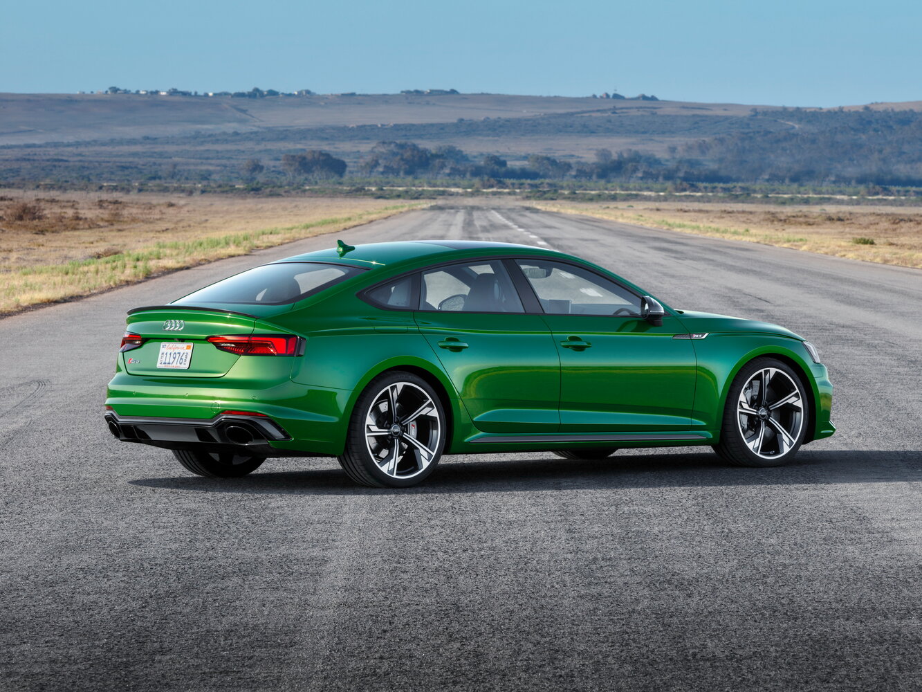 Audi RS 5, II (F5), 2017–2019, Лифтбек Sportback: Вид сзади в три четверти