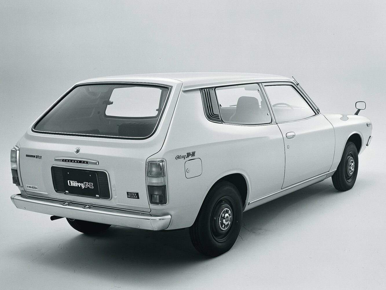 Datsun Cherry, II, 1974–1978, Estate 3 door: Rear three-quarter view