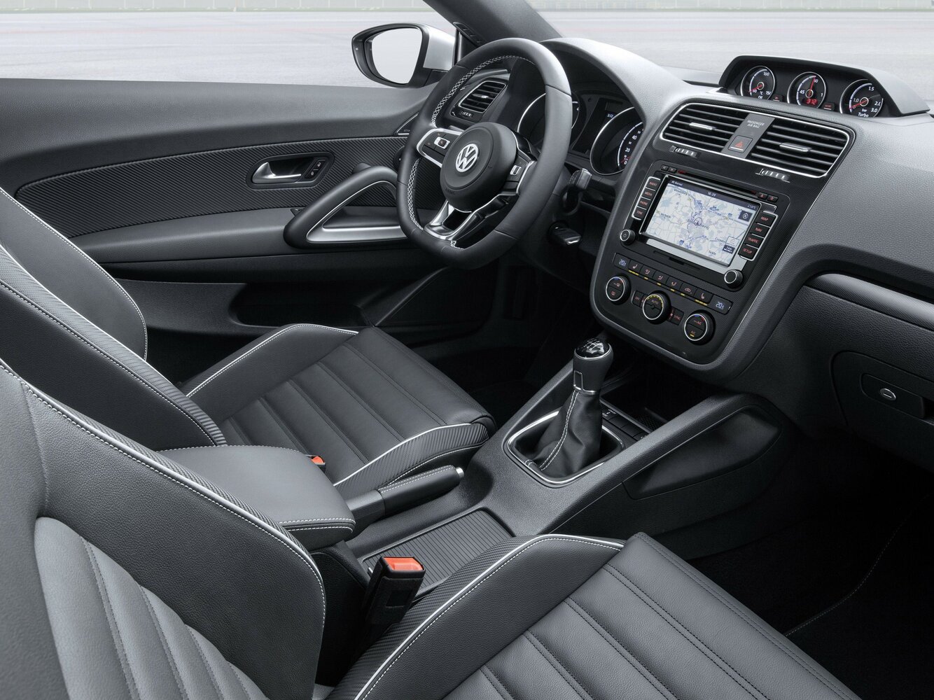 Volkswagen Scirocco, III Рестайлинг, 2014–2017, Хэтчбек 3 дв.: Передняя часть салона