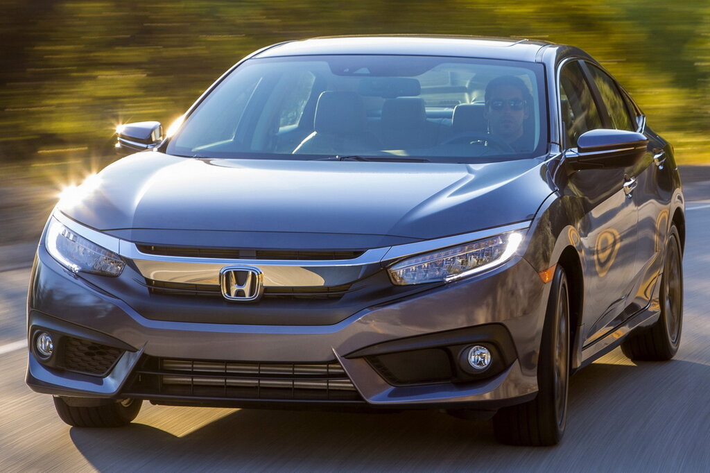 Honda Civic, 10 поколение, FC, Седан, США, 09.2015 - 07.2019: фото поколения 7