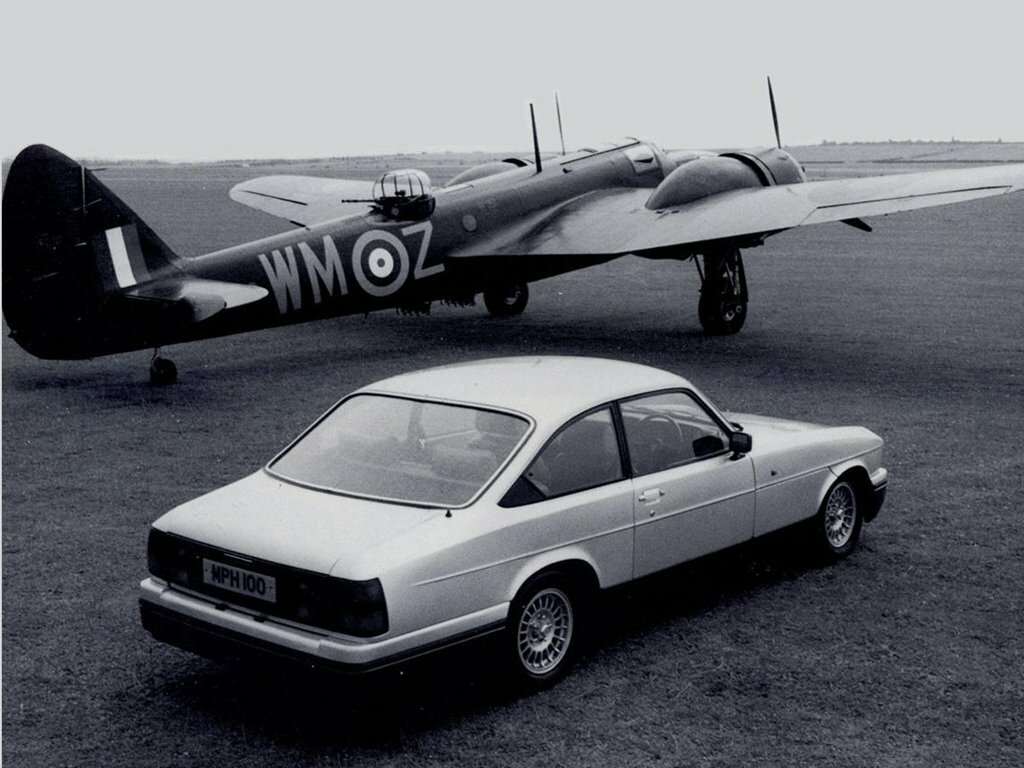 Bristol Blenheim, Series 1, 1993–1997, Coupe: Rear three-quarter view