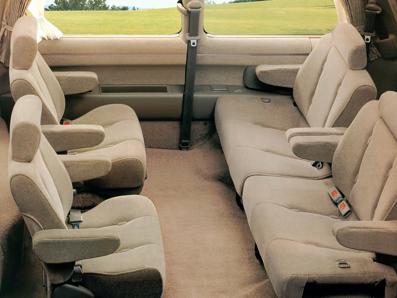 Toyota Town Ace, II facelift 3, 1992–1996, Compact MPV: Rear cabin