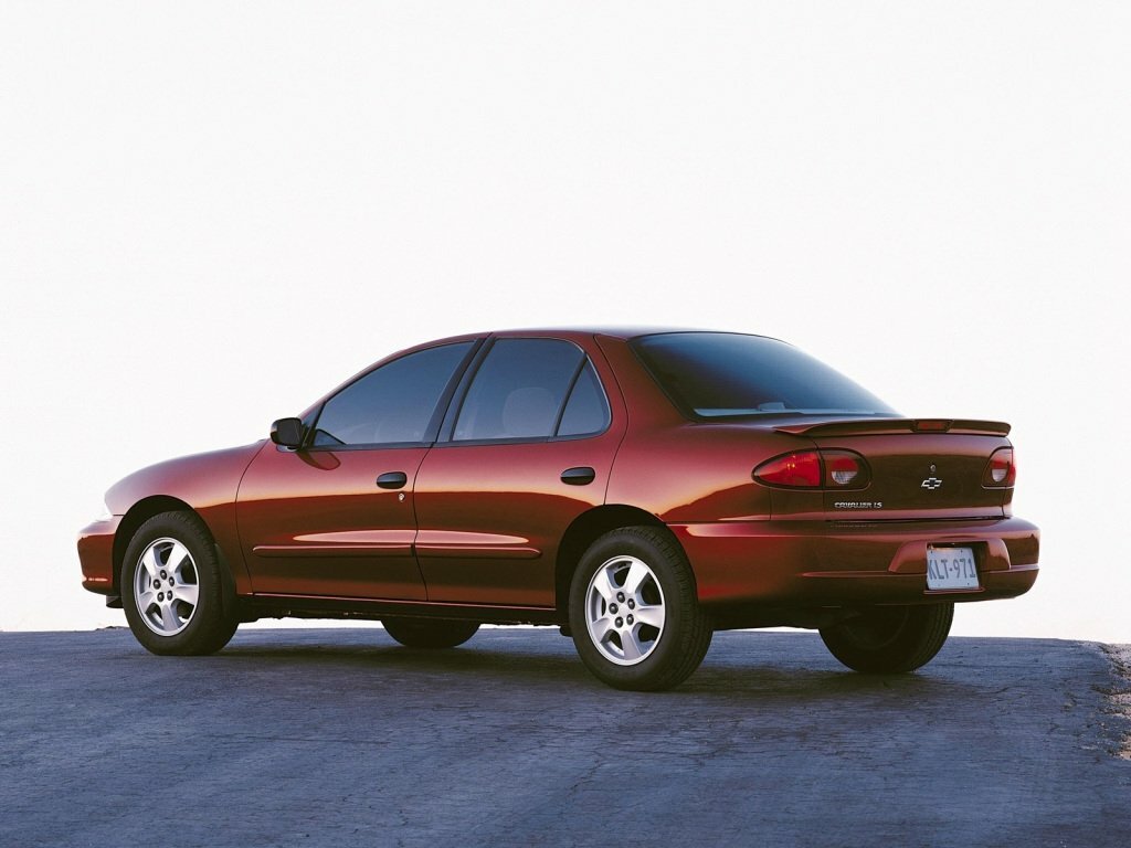 Chevrolet Cavalier, III, 1995–2005, Sedan: Rear three-quarter view