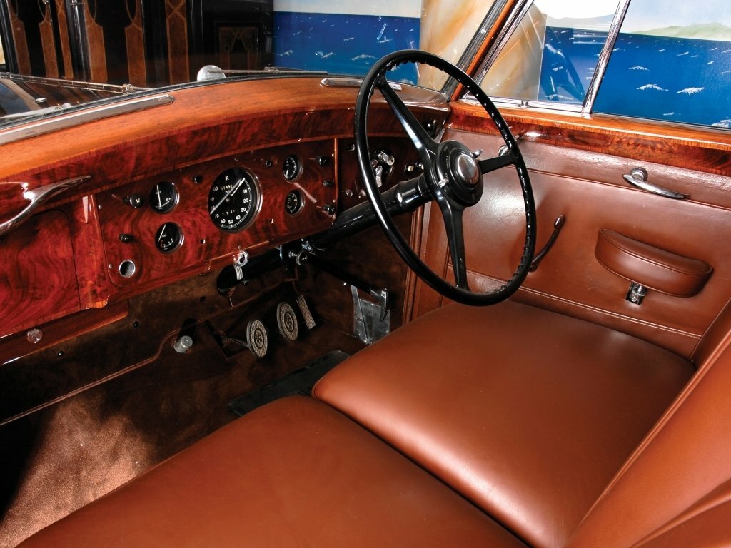 Rolls-Royce Silver Wraith, , 1946–1959, Седан: Передняя часть салона