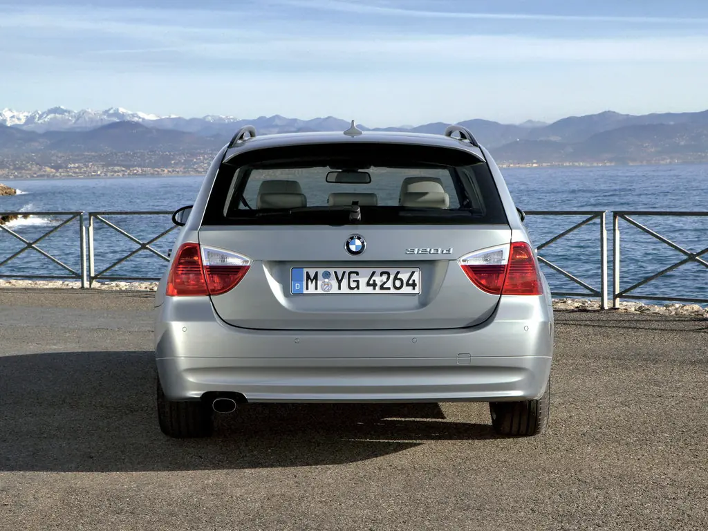 BMW 3-series, 5 поколение, E90, Универсал, Россия, 12.2004 - 08.2008: фото поколения 6