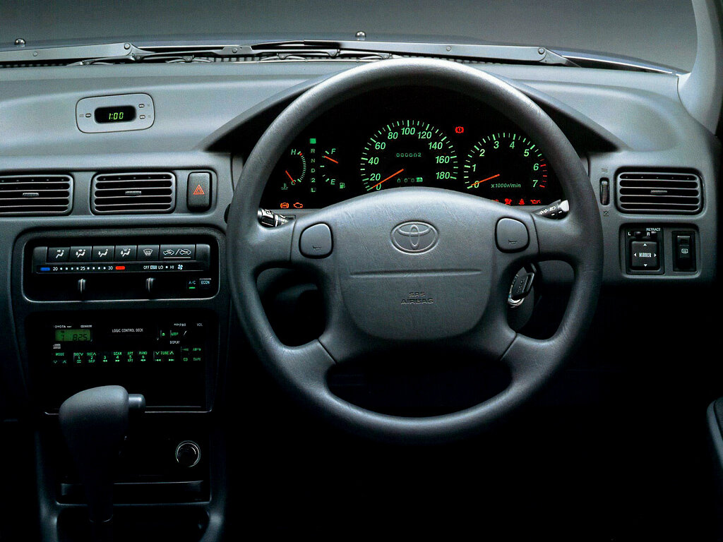 Toyota Tercel, V (L50) facelift, 1997–1999, Hatchback 3 door: Dashboard