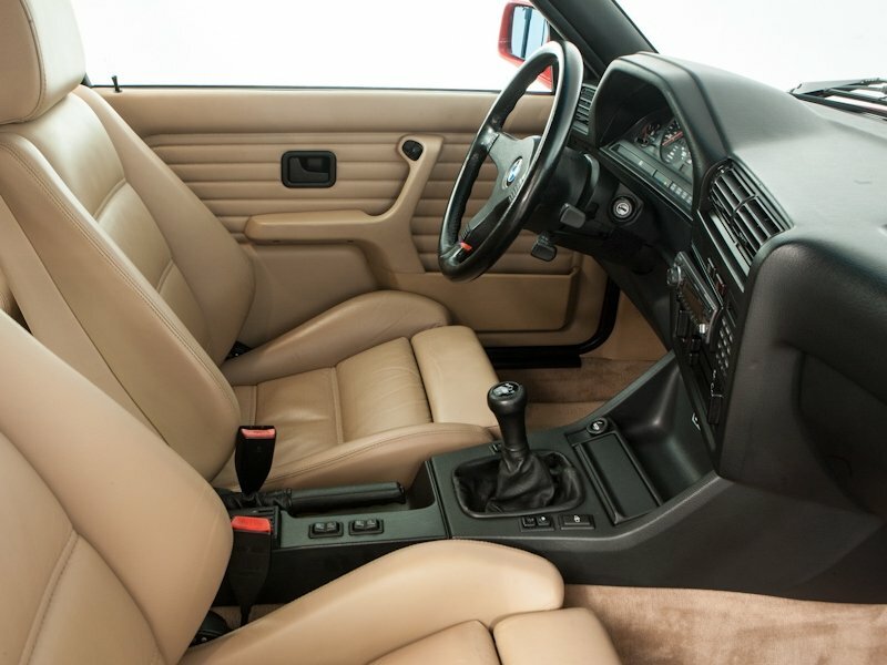BMW M3, I (E30), 1986–1991, Купе: Передняя часть салона