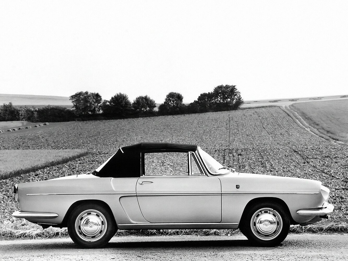 Renault Caravelle, , 1958–1968, Кабриолет: Вид сбоку