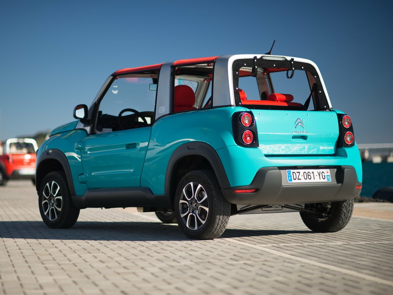 Citroen E-Mehari, I, 2016–2019, Кабриолет: Вид сзади в три четверти
