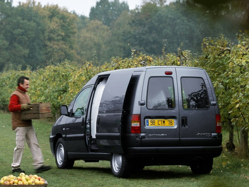 Citroen Jumpy, I, 1994–2007, Minivan: Rear three-quarter view