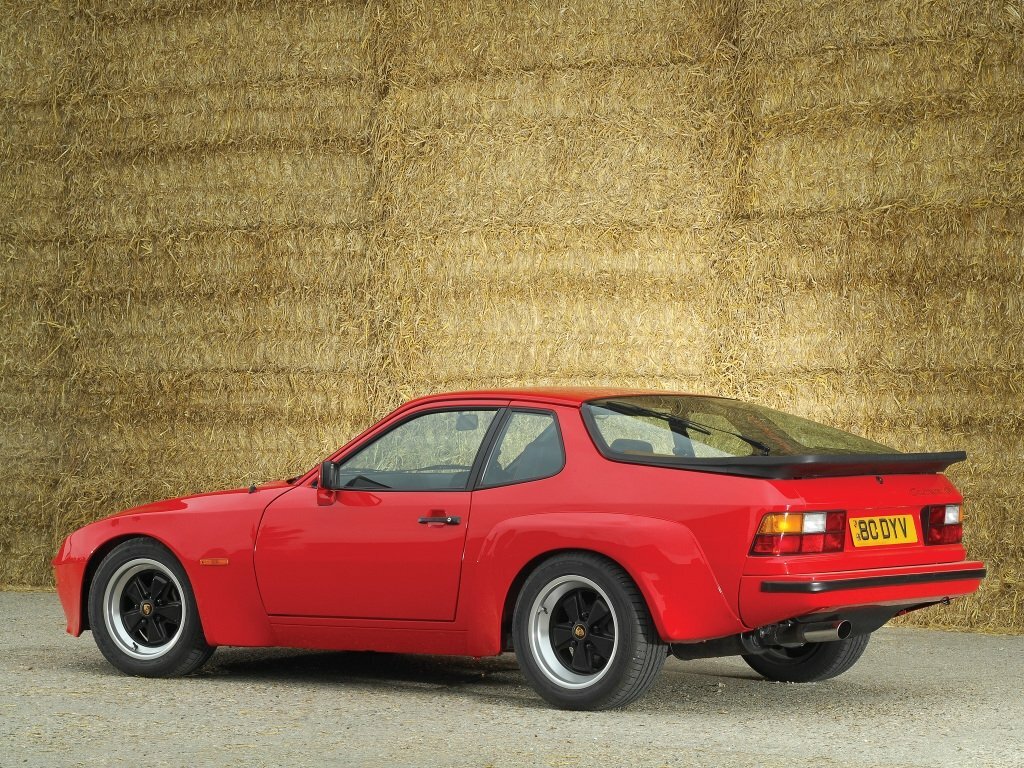 Porsche 924, , 1975–1988, Купе: Вид сзади в три четверти