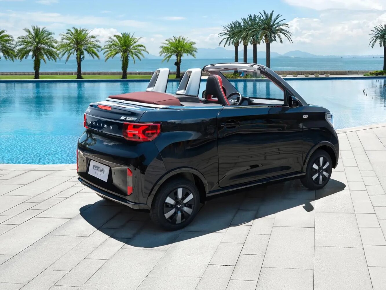 Wuling Mini EV, III, 2022–2026, Кабриолет: Вид сзади в три четверти
