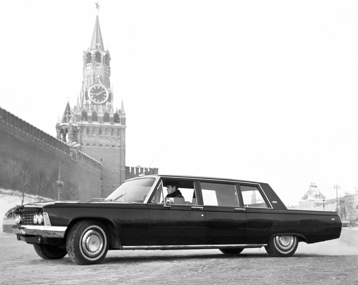 ЗИЛ 114, , 1967–1978, Лимузин: Вид сбоку