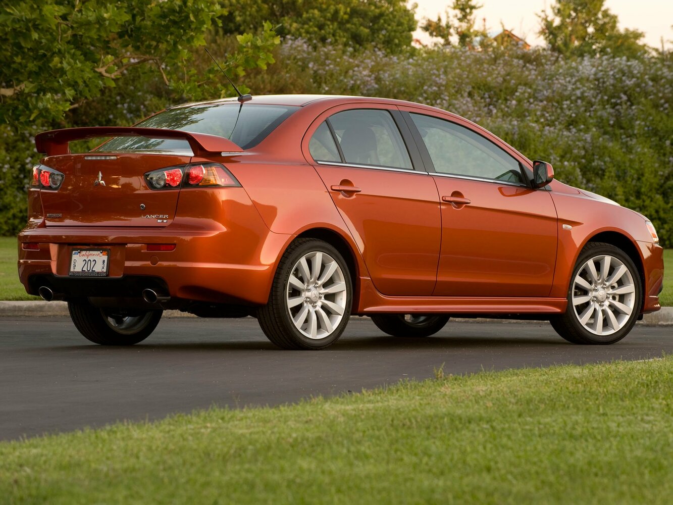 Mitsubishi Lancer Ralliart, X, 2008–2012, Седан: Вид сзади в три четверти