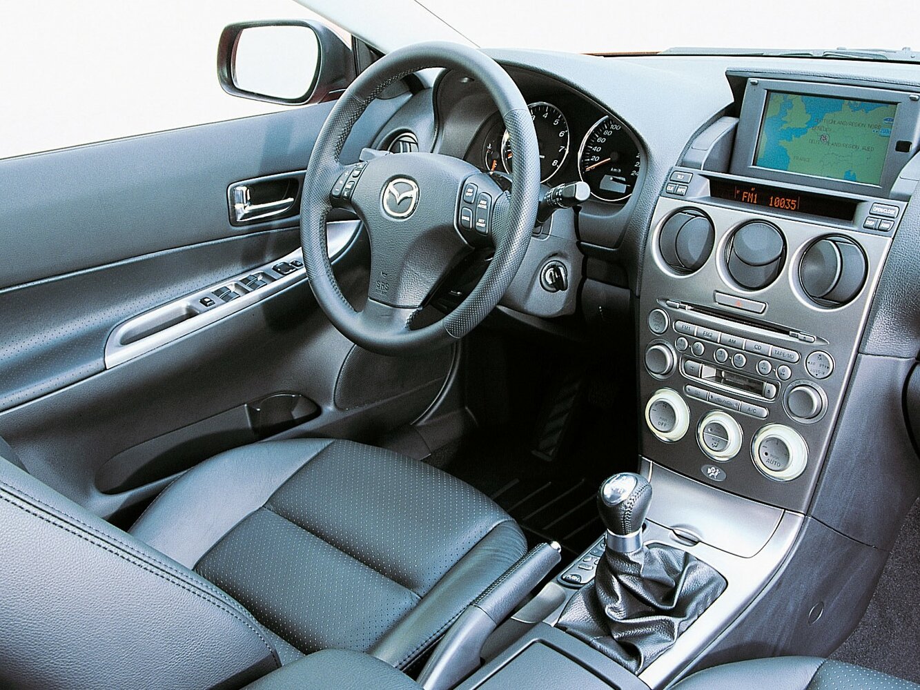 Mazda 6, I (GG), 2002–2005, Sedan: Front cabin