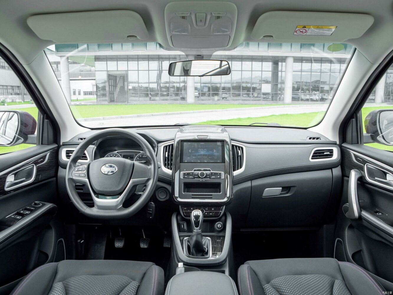 SWM X7, , 2016–2021, SUV 5 door: Dashboard