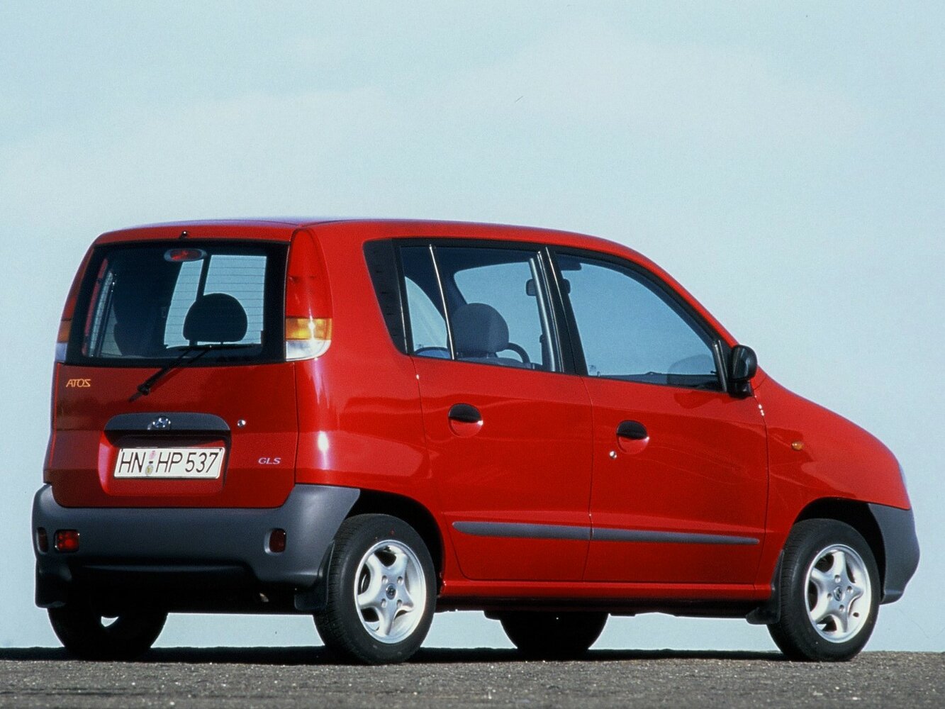 Hyundai Atos, , 1997–2008, Хэтчбек 5 дв.: Вид сзади в три четверти