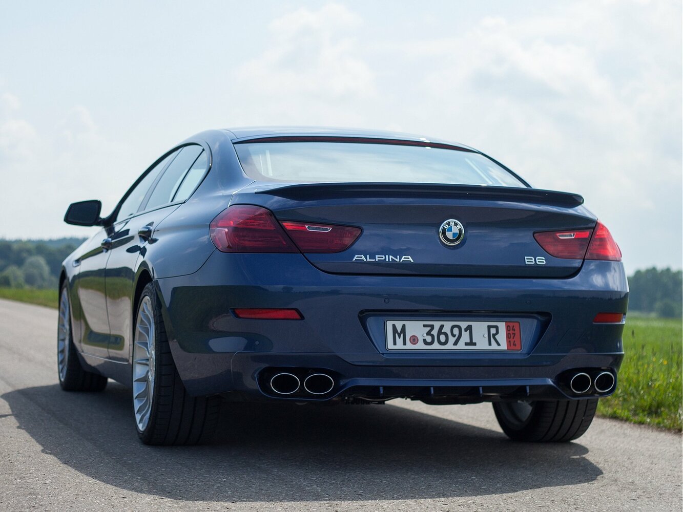 Alpina B6, F12/F13, 2011–2015, Седан: Вид сзади в три четверти