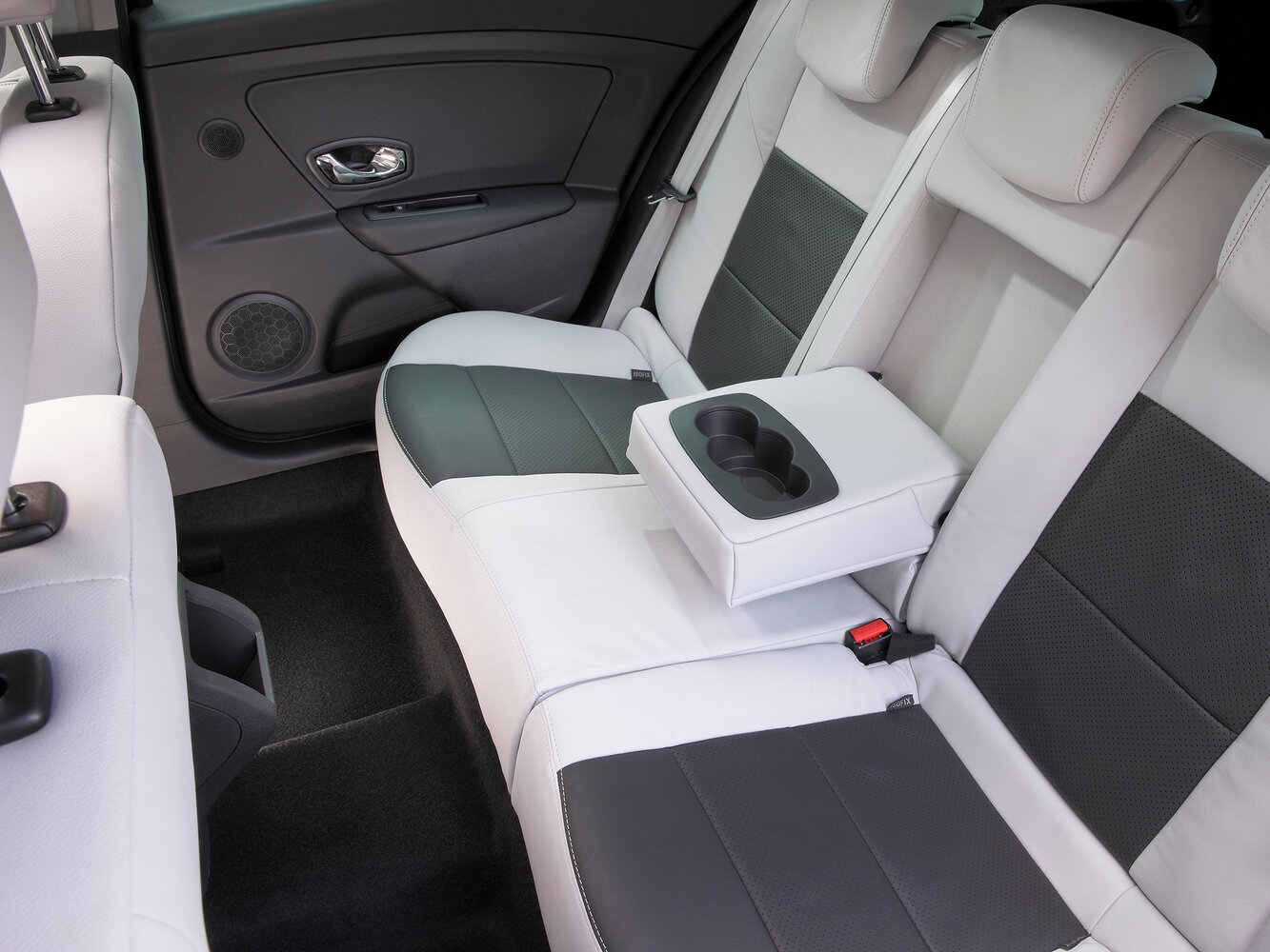 Renault Megane, III facelift 2, 2014–2016, Estate 5 door: Rear cabin