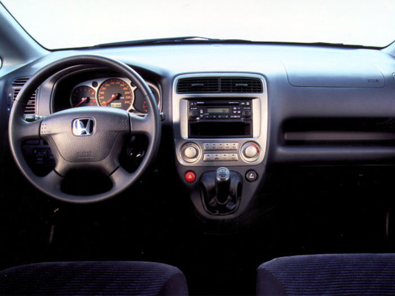 Honda Stream, I, 2000–2003, Compact MPV: Dashboard