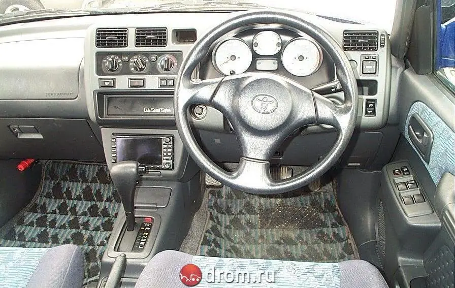 Toyota Rav4, 1 поколение, XA10, рестайлинг, Джип/suv 5 дв., Япония, 09.1997 - 04.2000: фото поколения 25