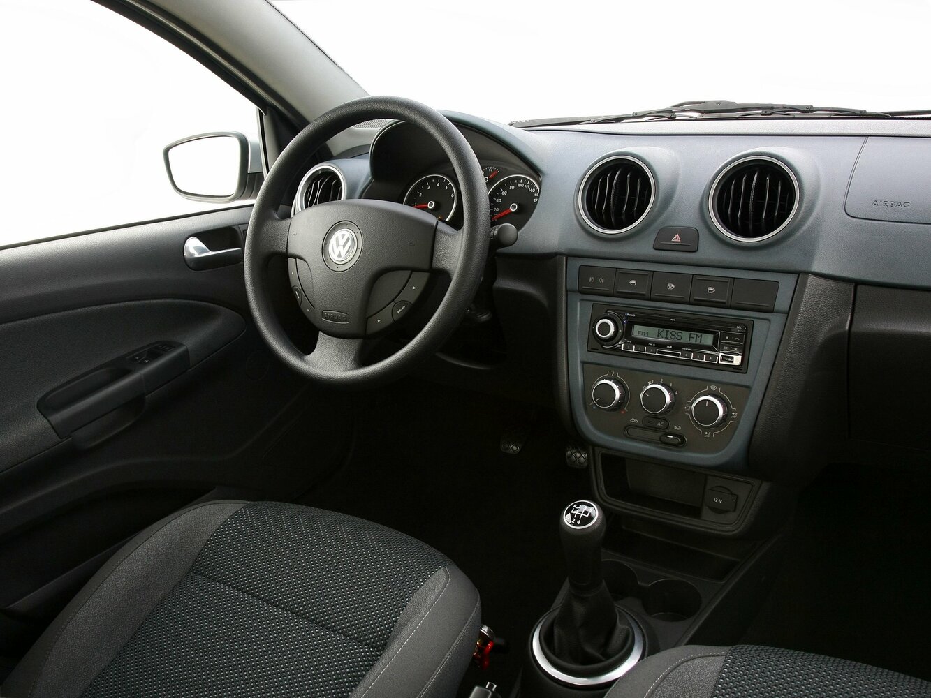 Volkswagen Gol, III, 2008–2012, Hatchback 5 door: Front cabin
