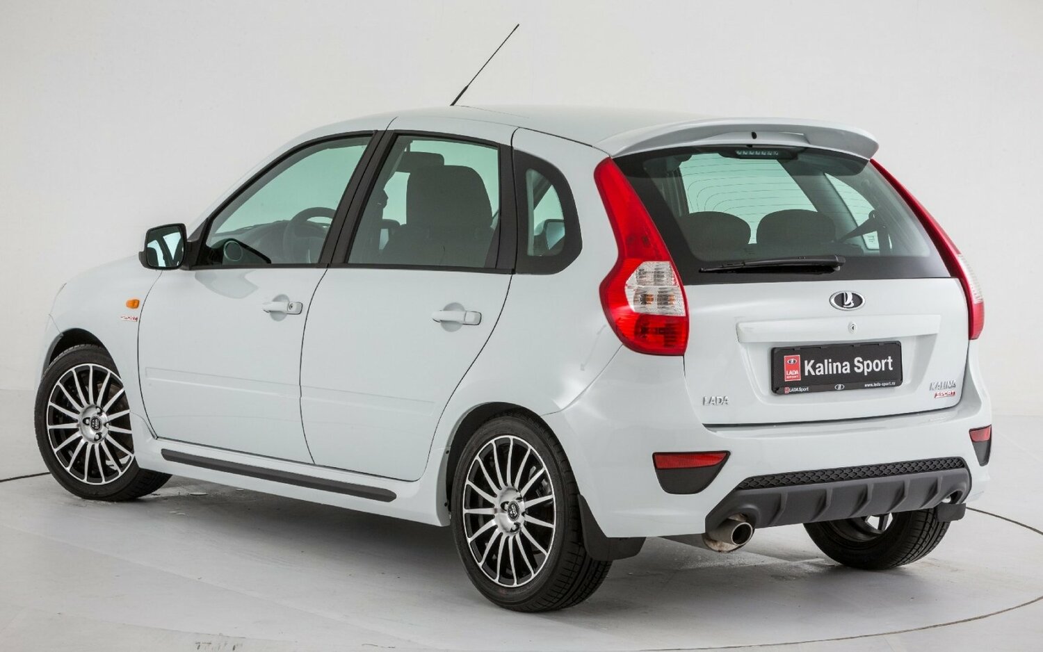 Lada (ВАЗ) Kalina, II, 2013–2018, Hatchback 5 door Sport: Rear three-quarter view