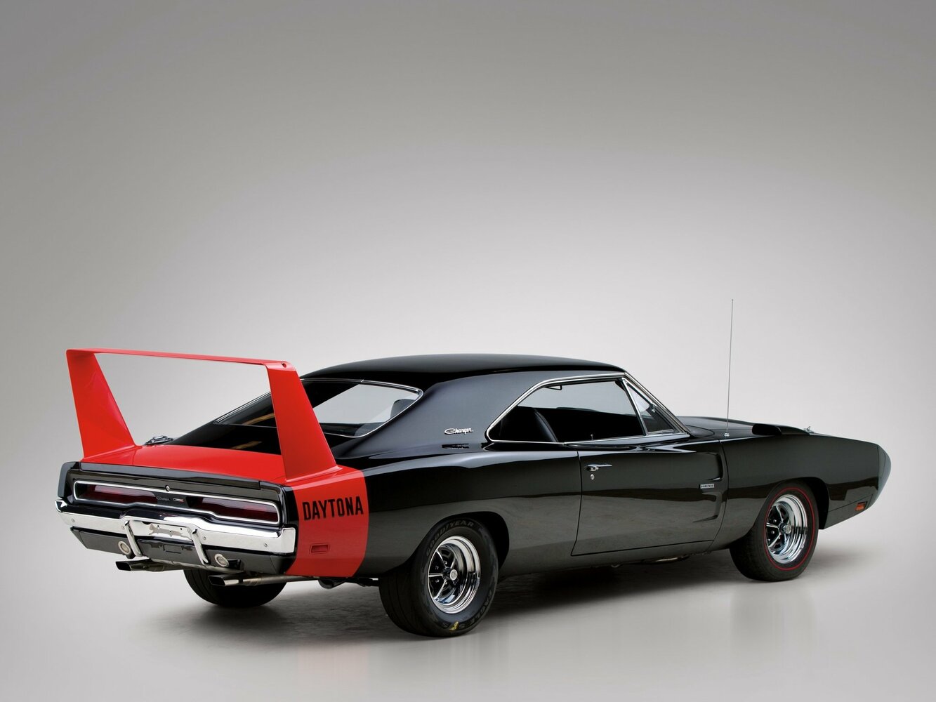 Dodge Charger Daytona, I, 1969–1970, Купе: Вид сзади в три четверти