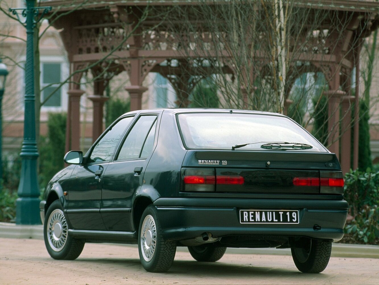 Renault 19, II, 1992–2002, Хэтчбек 5 дв.: Вид сзади